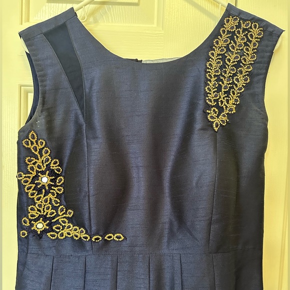 Midnight Blue Floor Length Gown with Gold Detailing - Picture 2 of 4